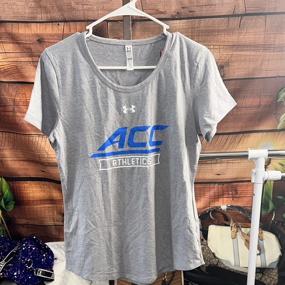 Under Armour Tops - Under Armour Gray Blue Fitted Tee